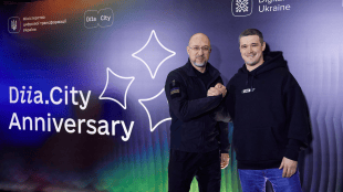 Denys Shmyhal, Prime Minister of Ukraine, Mykhailo Fedorov, Deputy Prime Minister of Ukraine for Innovation, Education, Science and Technology — Minister of Digital Transformation Denys Shmyhal, Prime Minister of Ukraine, Mykhailo Fedorov, Deputy Prime Minister of Ukraine for Innovation, Education, Science and Technology — Minister of Digital Transformation